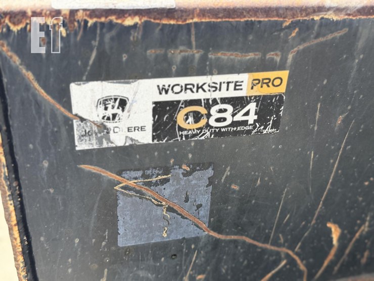 2017-deere-331g-image-13