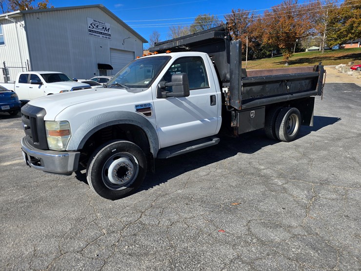 ford-f550-image-3