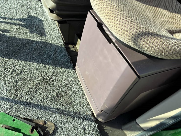 john-deere-s670-image-100