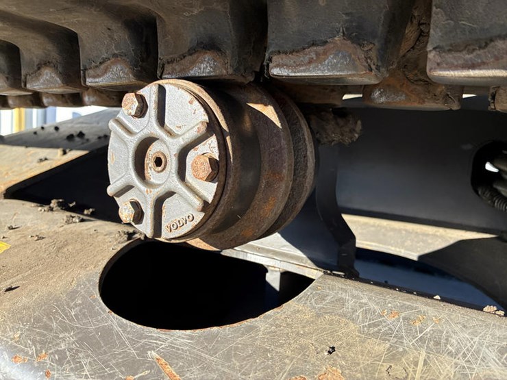 volvo-ecr88d-image-39