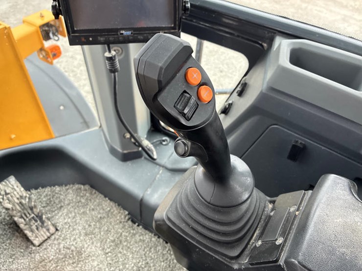 john-deere-624-image-90