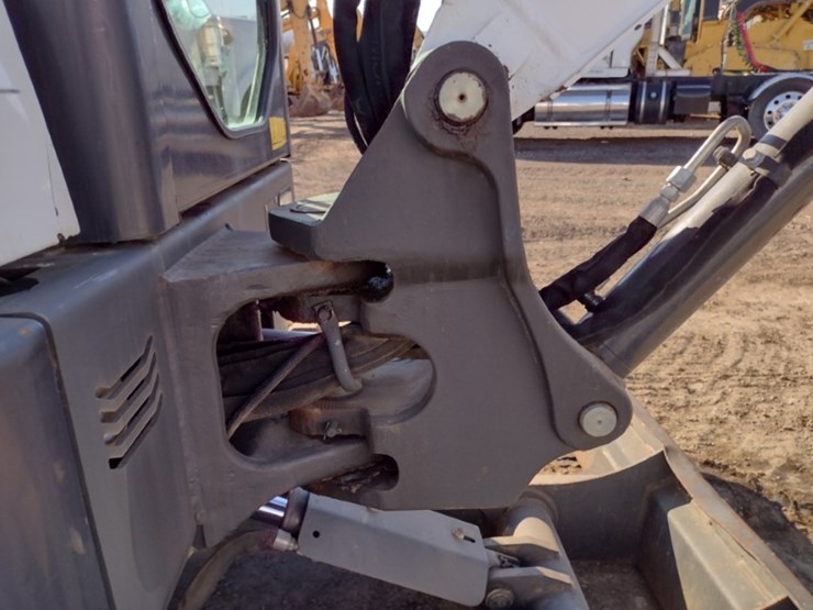 bobcat-e35i-image-24