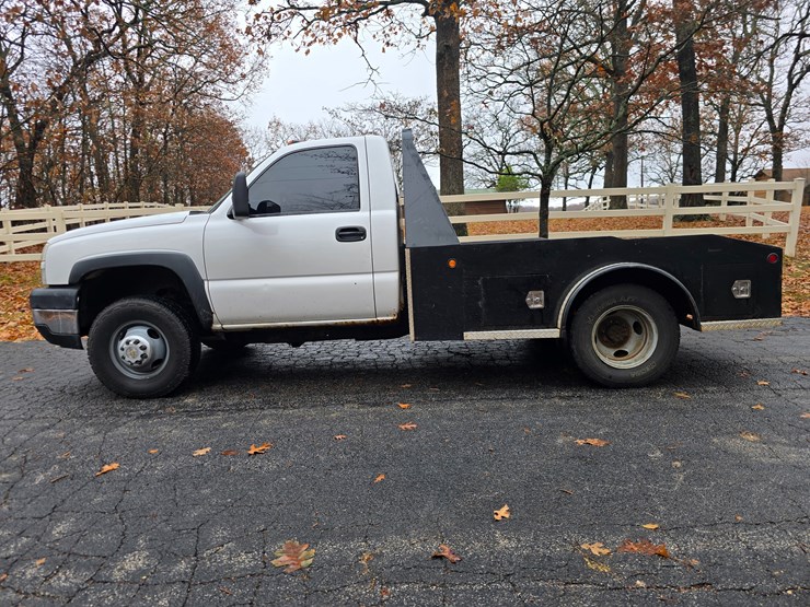 chevrolet-silverado-3500-image-7