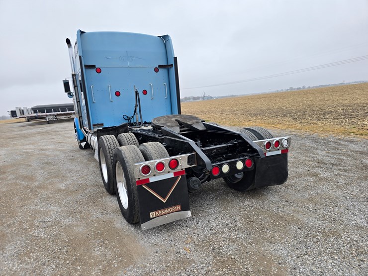 1999-kenworth-w900l-image-19