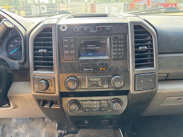 2019-ford-f250-image-12