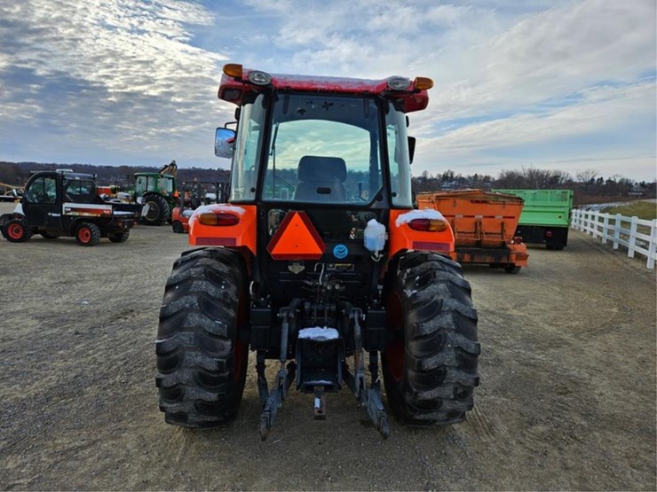 kubota-m7040-image-4
