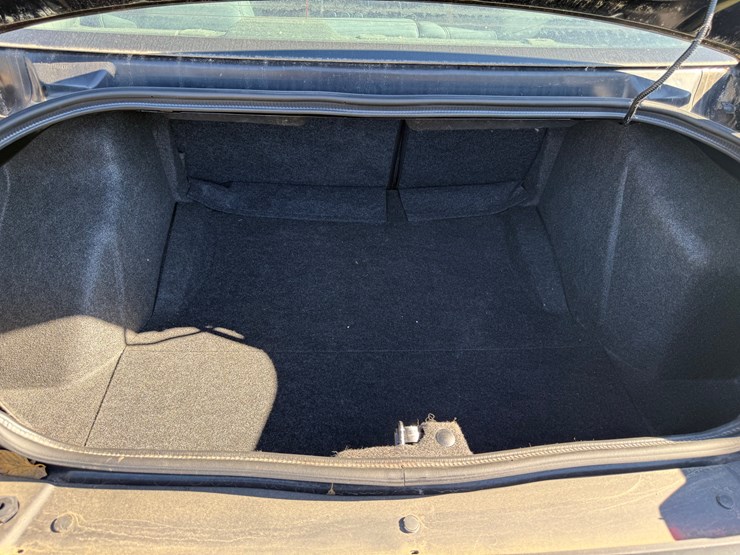 #1735-•-2013-dodge-challenger-(wi-title-in-delay)-(black-river-falls,-wi)-image-19