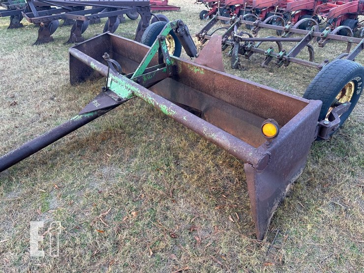 john-deere-12-image-4