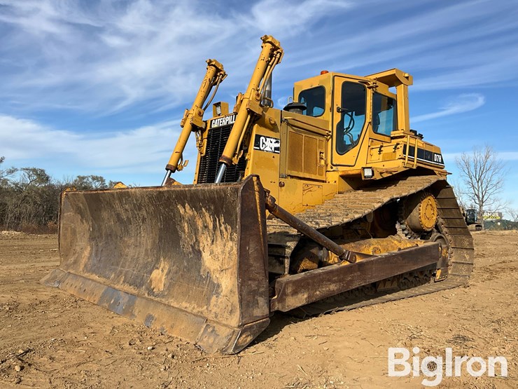 caterpillar-d7h-lgp-image-1