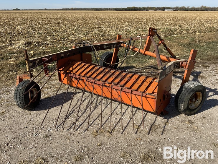 a&l-2010-hay-fluffer-image-5