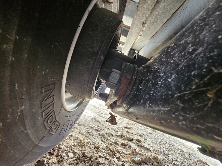 2025-landoll-440-image-38