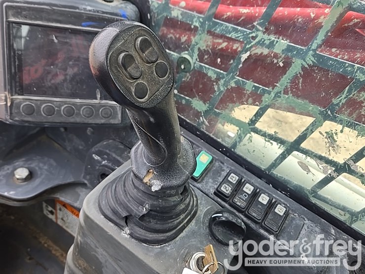 takeuchi-tl8r2-image-90