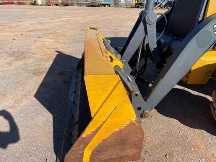 2015-deere-310sl-image-5