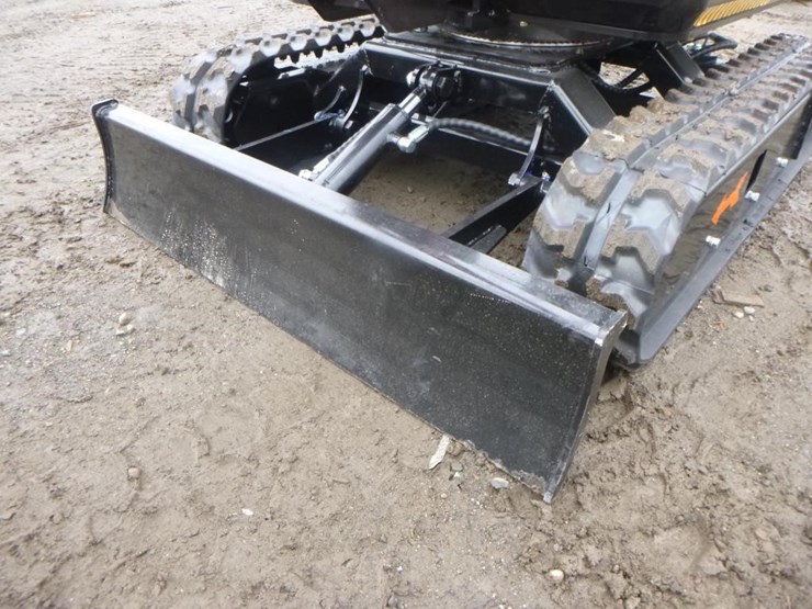 2025-tpm-18bs-hydraulic-excavator-image-15