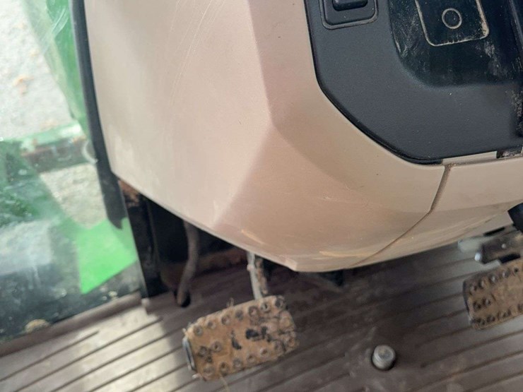 2023-john-deere-5120m-image-43