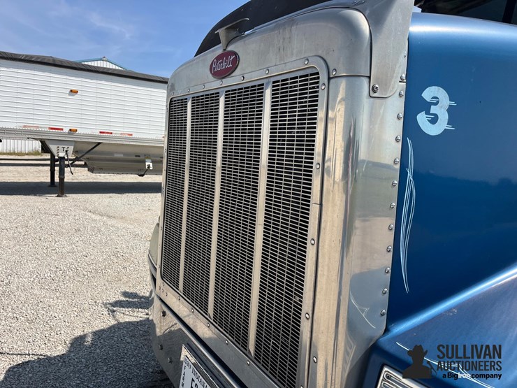 1994-peterbilt-377-image-19