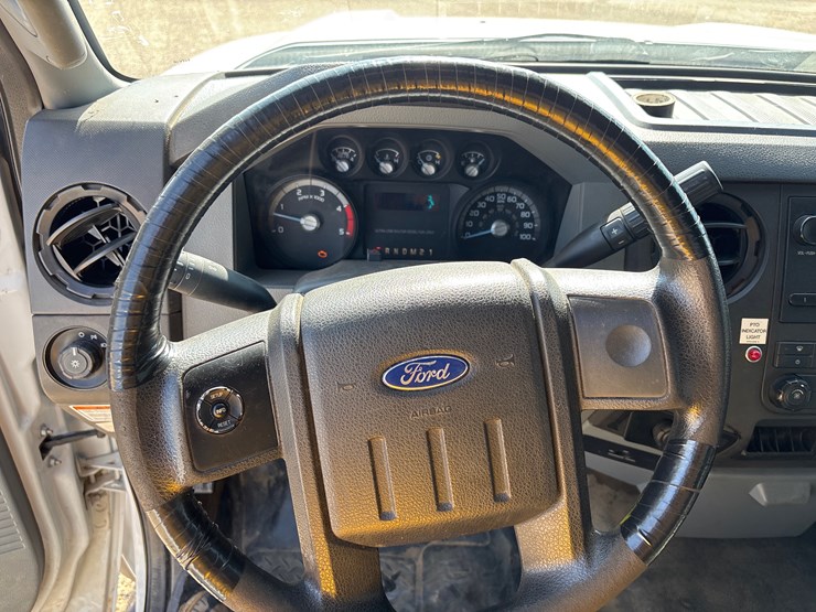 ford-f550-image-12