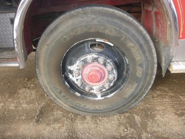 1986-ford-f8000-image-17