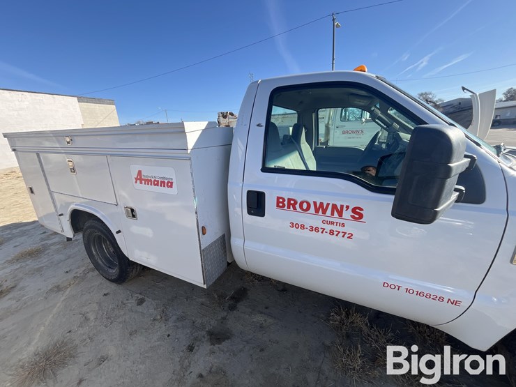 ford-f350-xl-image-13