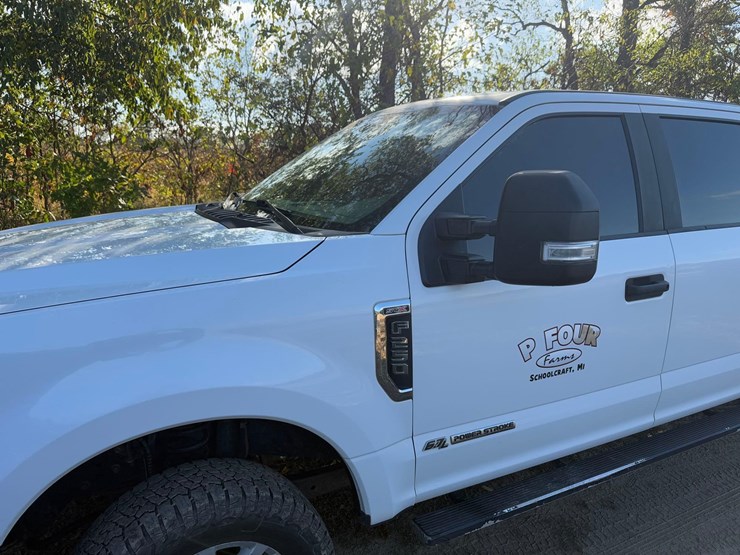 2019-ford-f250-image-11