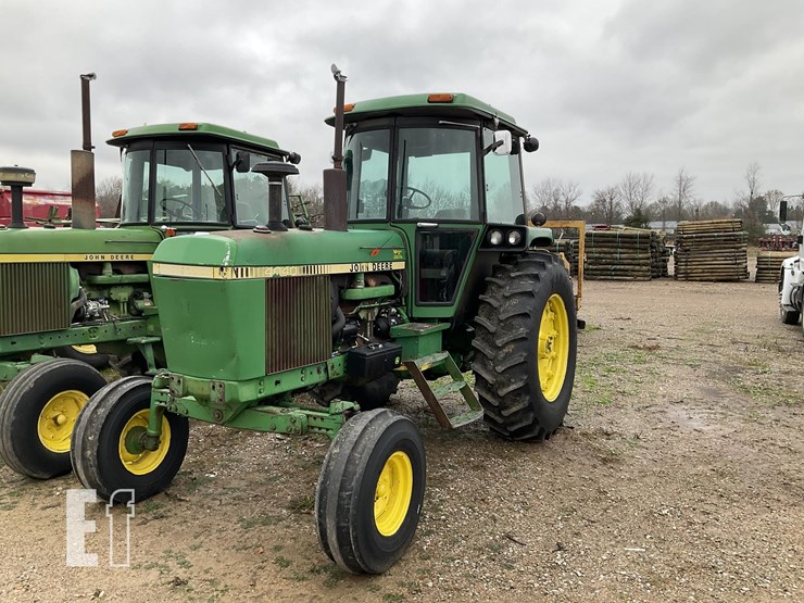 john-deere-4040-image-1