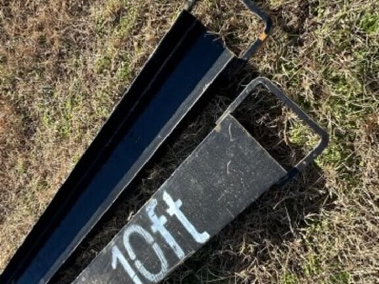 2--10'-pallet-fork-extensions-image-3