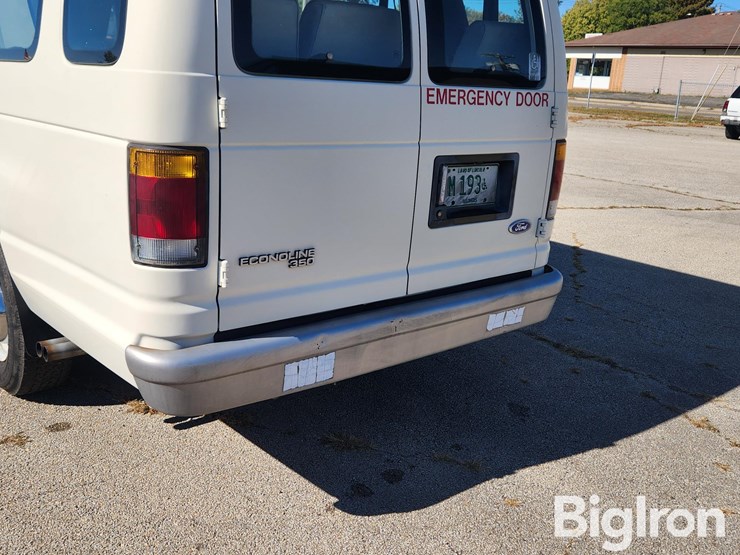 1993-ford-e350-image-11