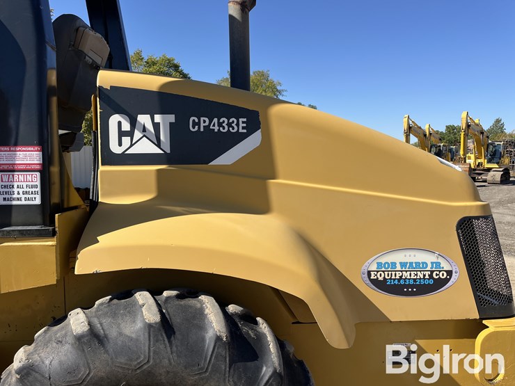 caterpillar-cp-433e-image-9