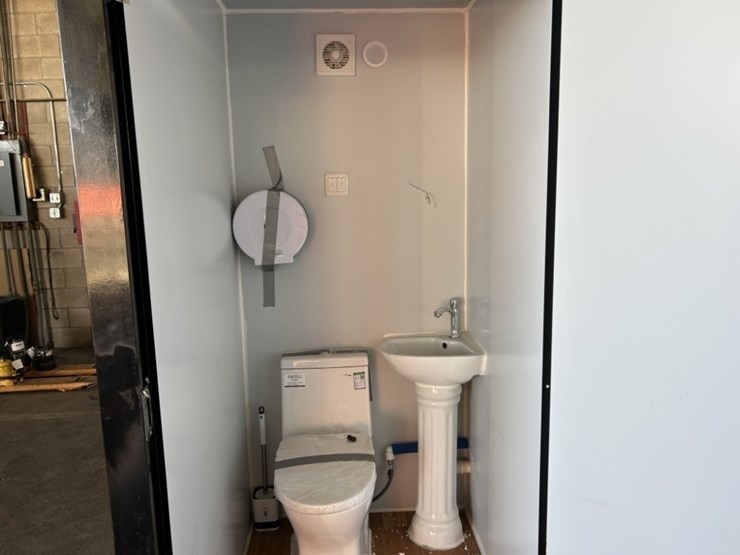 2025-simple-space-portable-double-toilet-image-8