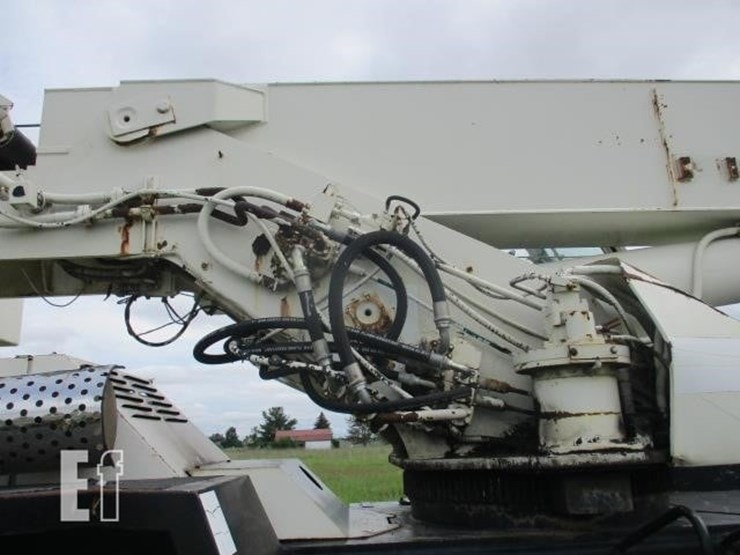 p-&-h-omega-128-image-20