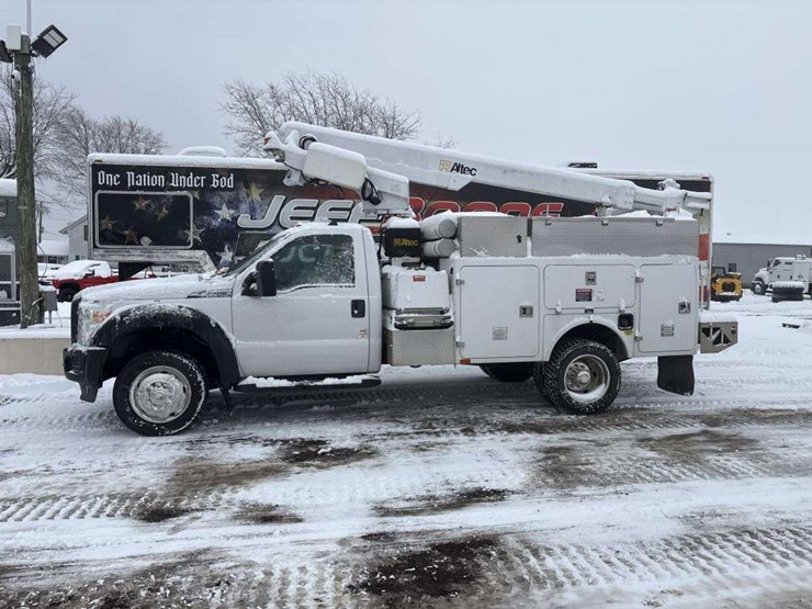 2012-ford-f450-image-2