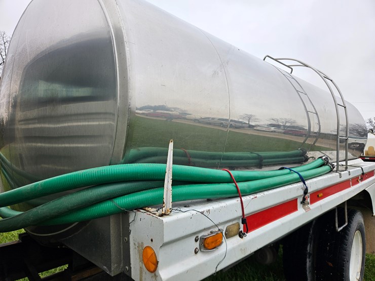 international-durastar-4400-image-68