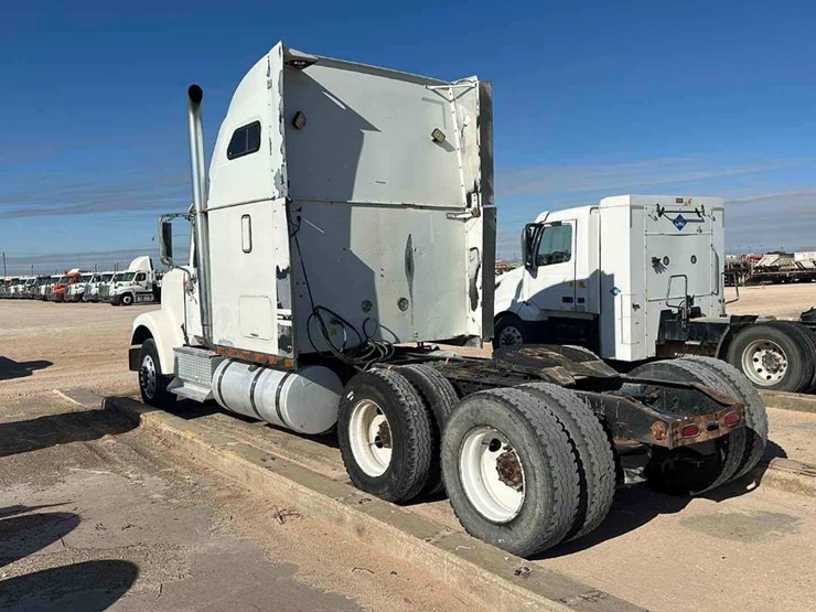 international-9900i-image-4