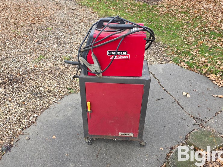 lincoln-sp-125-plus-wire-welder-image-8