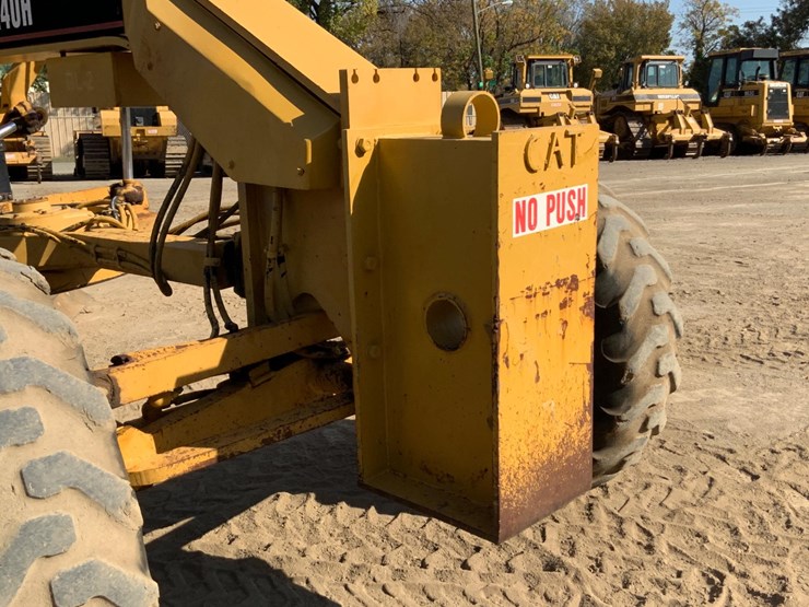 2001-caterpillar-140h-vhp-image-9