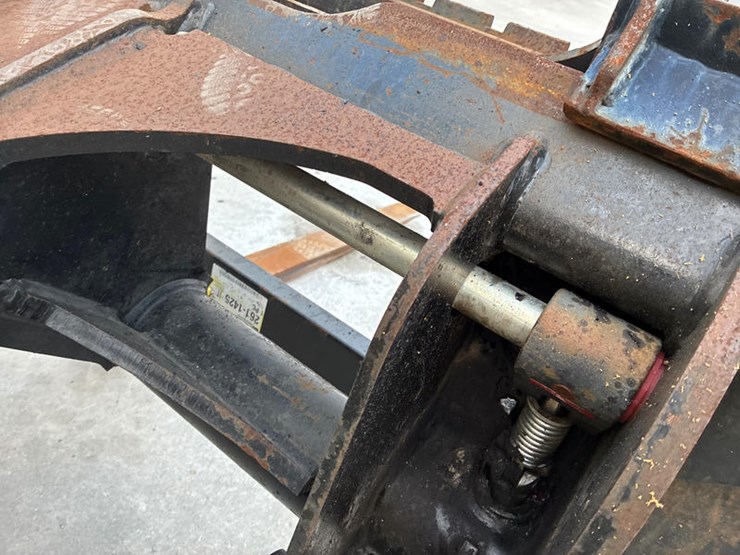 caterpillar-906m-image-20