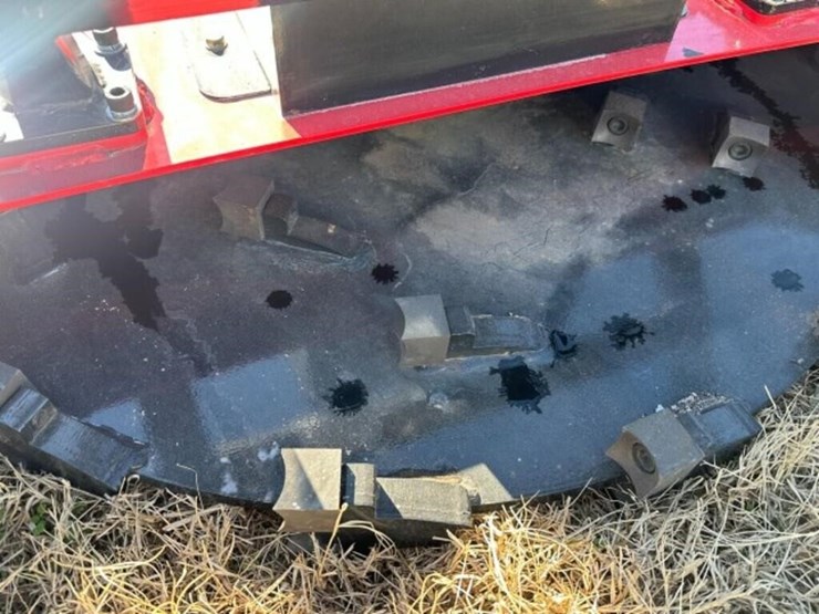 2025-giyi-skid-steer-disc-mulcher-image-2