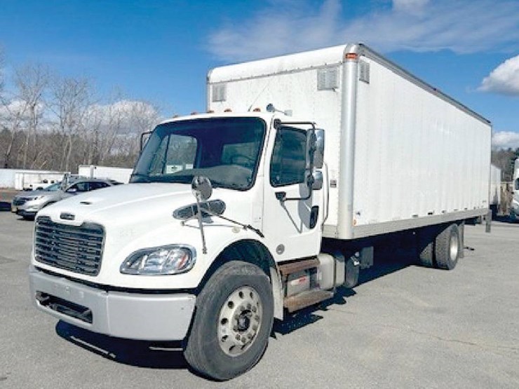 freightliner-m2-106-image-1