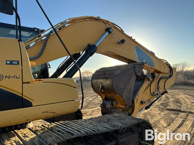 caterpillar-329dl-image-11