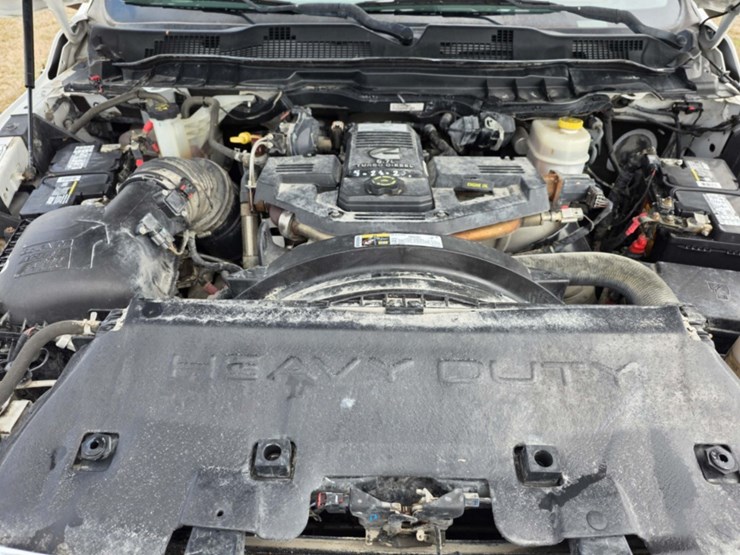 2018-dodge-2500-image-12