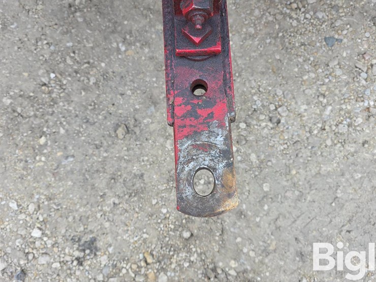 1951-farmall-m-2wd-tractor-image-10