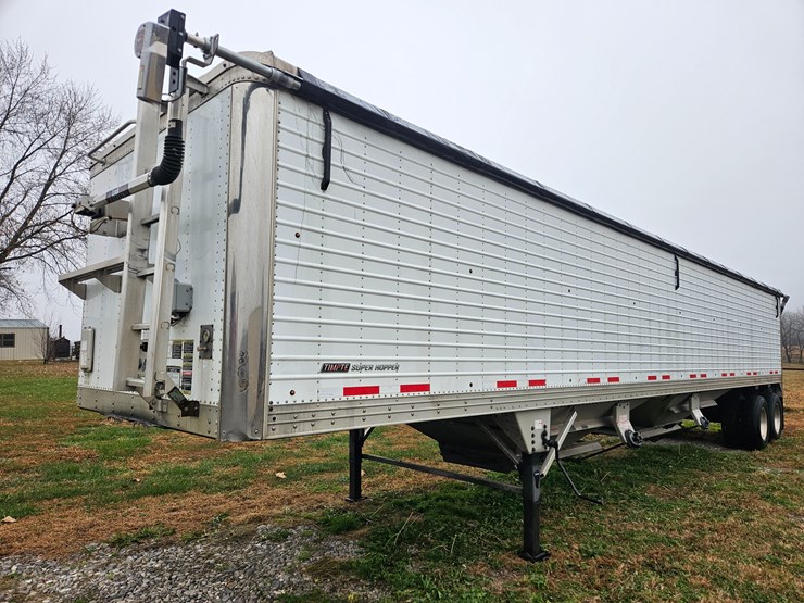 2017-timpte-hopper-bottom-image-2