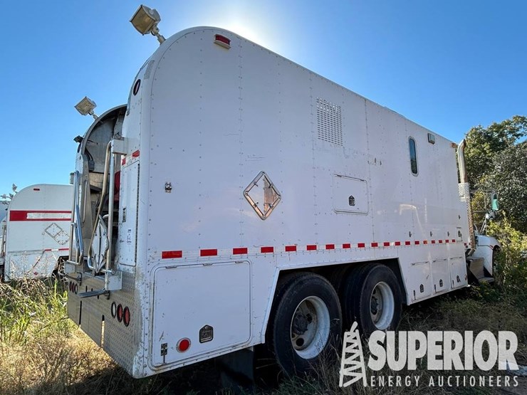 2012-kenworth-t370-image-2