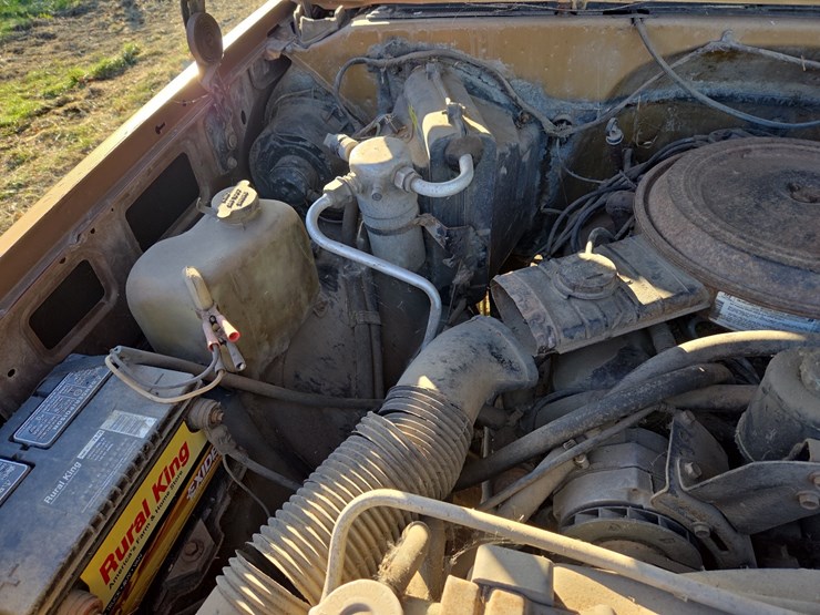 1985-gmc-3500-image-40