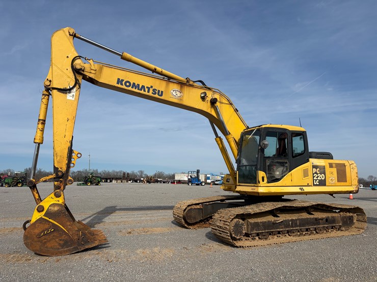 komatsu-pc220-lc-7l-image-1