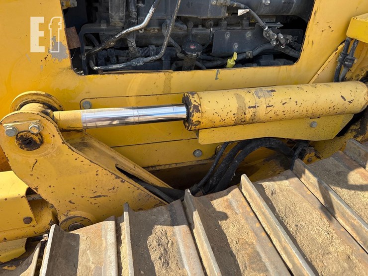 komatsu-d51pxi-22-image-20