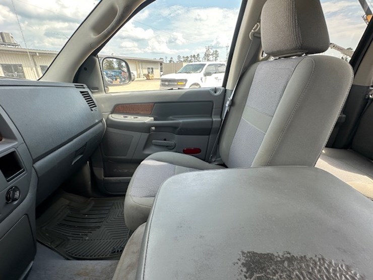 dodge-ram-1500-image-39