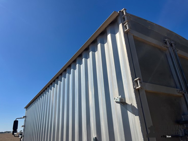 international-durastar-4400-image-19