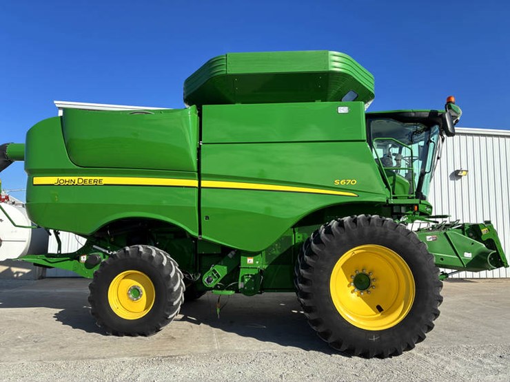 john-deere-s670-image-3