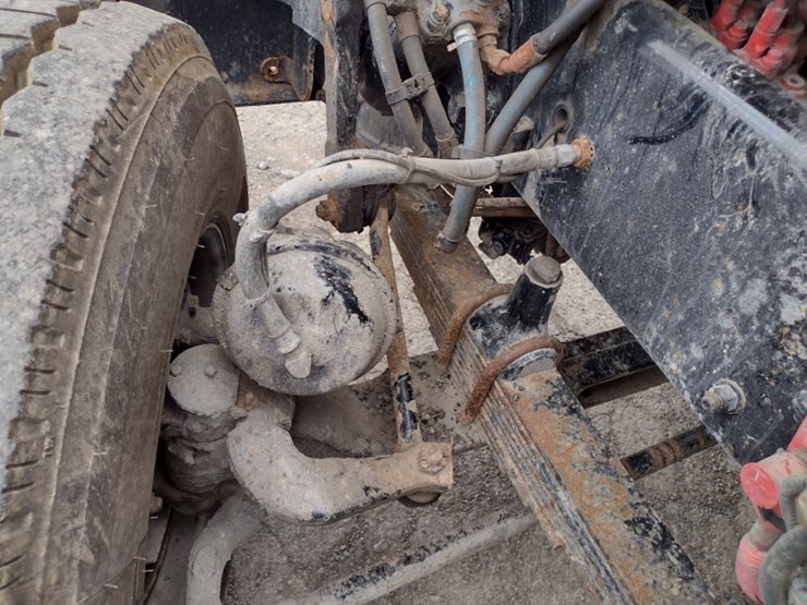 freightliner-122sd-image-22